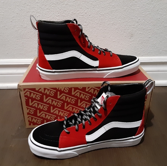 Vans - Picture 3 of 4